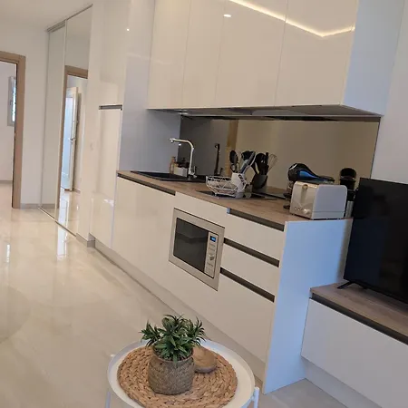 Marina Baie Des Anges, Sublime Renove Apartment