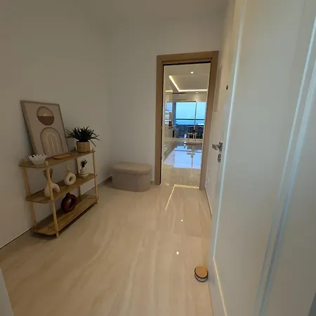 Apartment Marina Baie Des Anges, Sublime Renove *